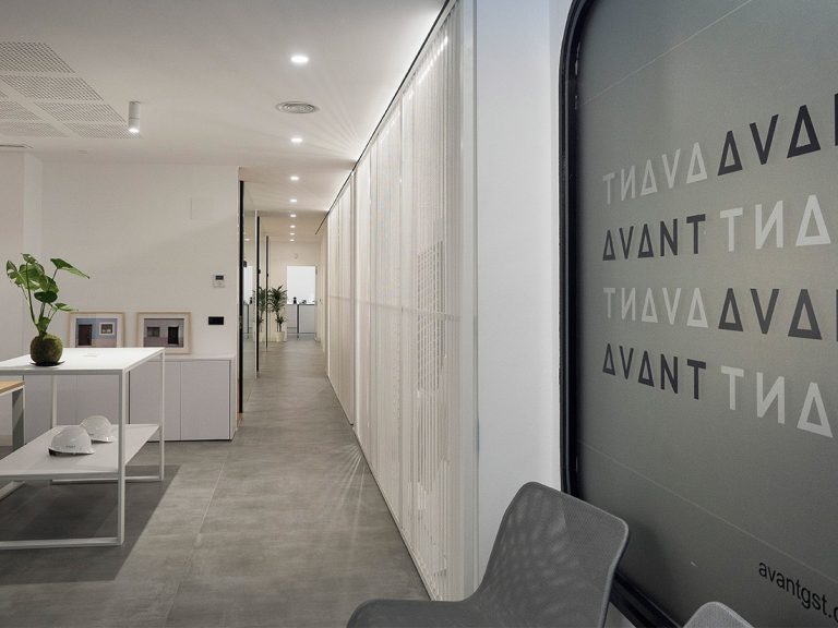 ESTUDIO AVANT ESTUDIO AVANT